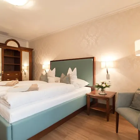 Hotel Flair Adlerbad 3*